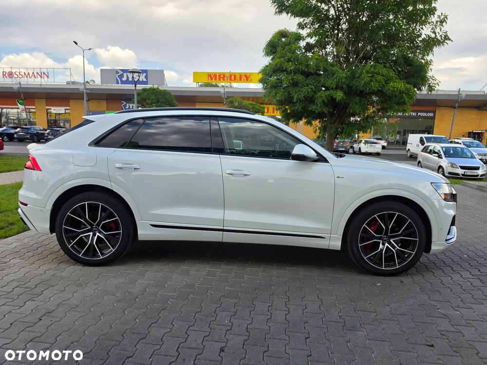 Audi Q8 55 TFSI mHEV Quattro Tiptronic - 5