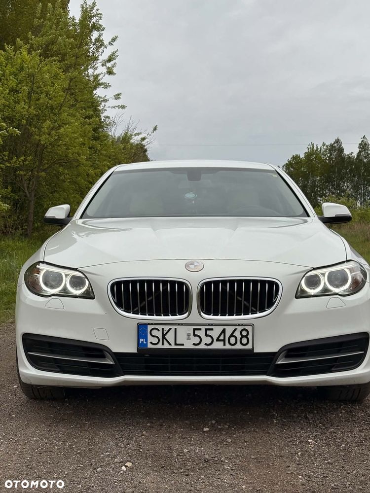 BMW Seria 5 520d xDrive - 2