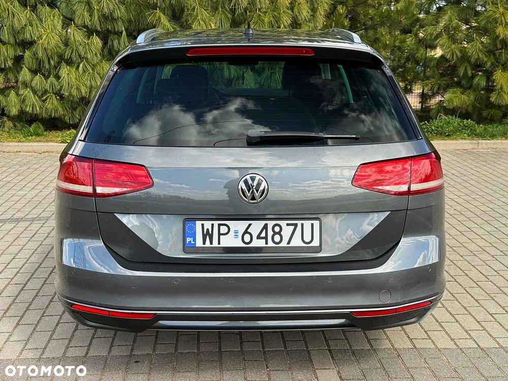 Volkswagen Passat Variant 2.0 TDI (BlueMotion Technology) Highline - 4