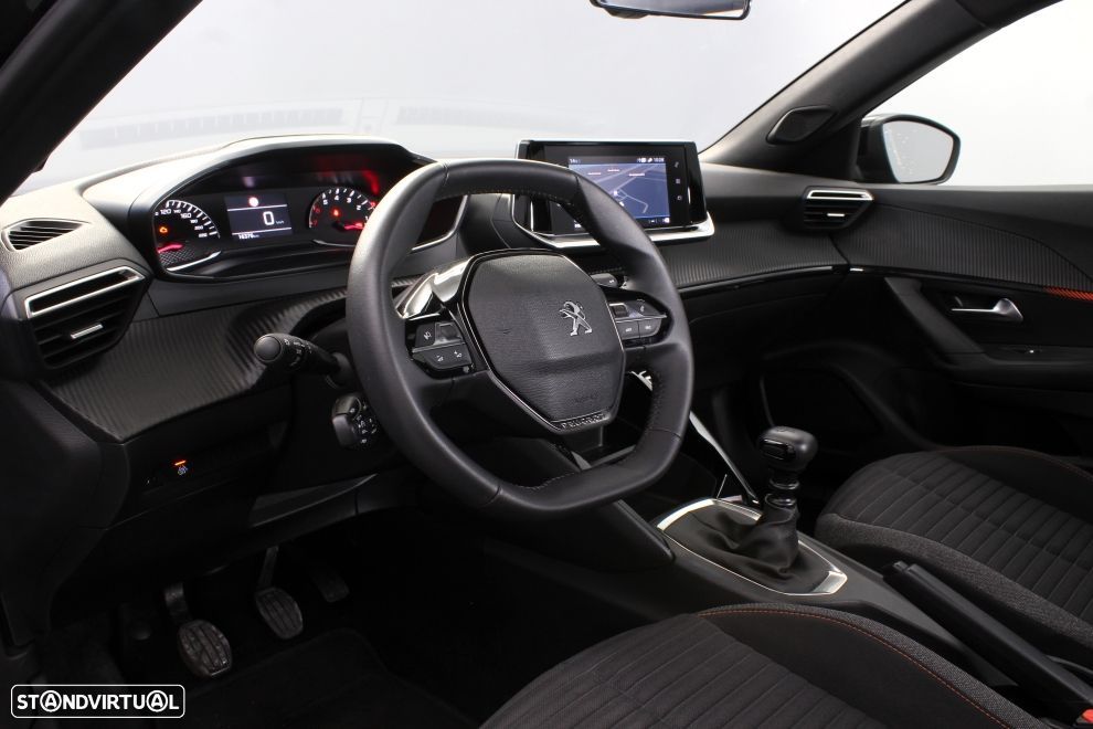 Peugeot 2008 1.2 PureTech Active Pack - 20