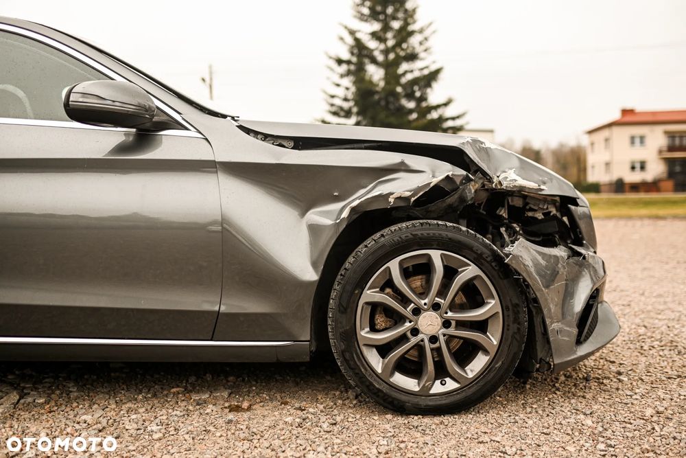 Mercedes-Benz Klasa C 180 (BlueTEC) d 7G-TRONIC - 12