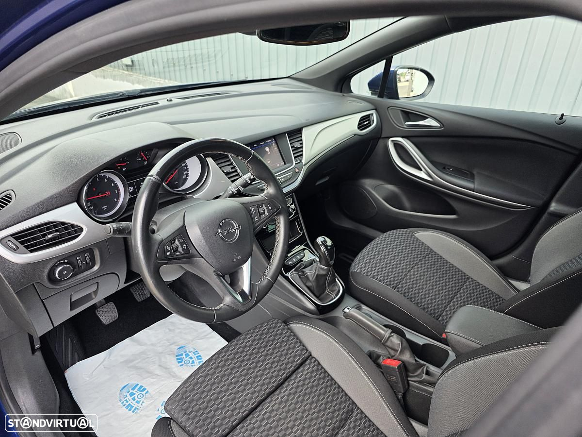 Opel Astra 1.2 T GS Line S/S - 14