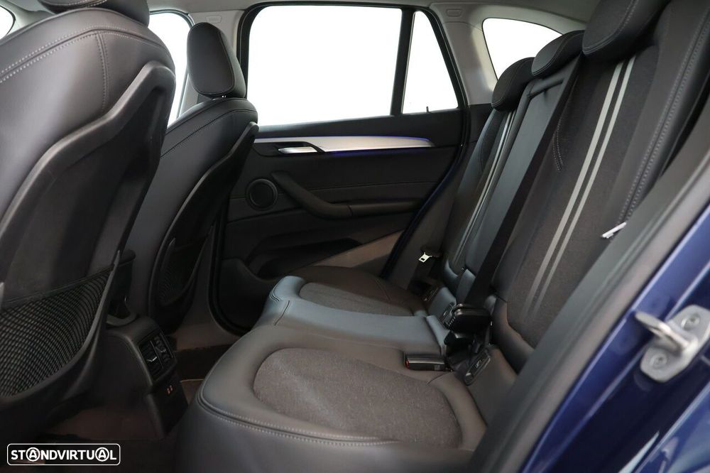 BMW X1 16 d sDrive Line Sport Auto - 8