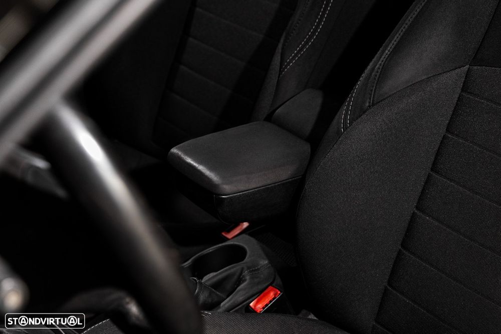 Alfa Romeo Giulietta 1.6 JTDM - 19