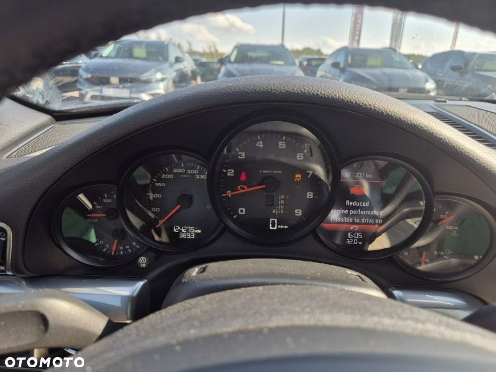 Porsche 911 - 9