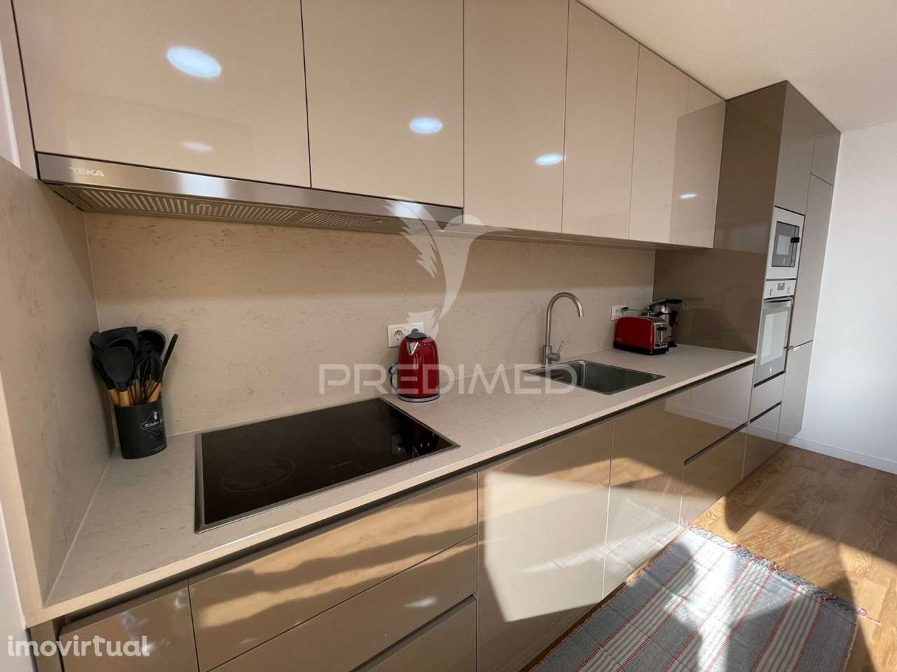 Apartamento T3 Mobilado , no Centro de V.N.Gaia, junto ao Metro - Grande imagem: 5/16