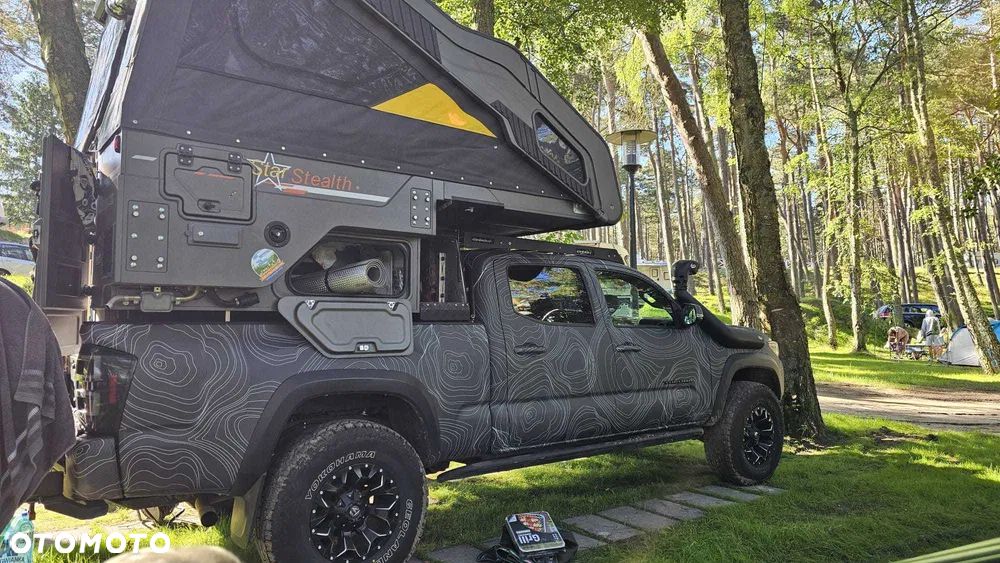 Toyota Tacoma - 6