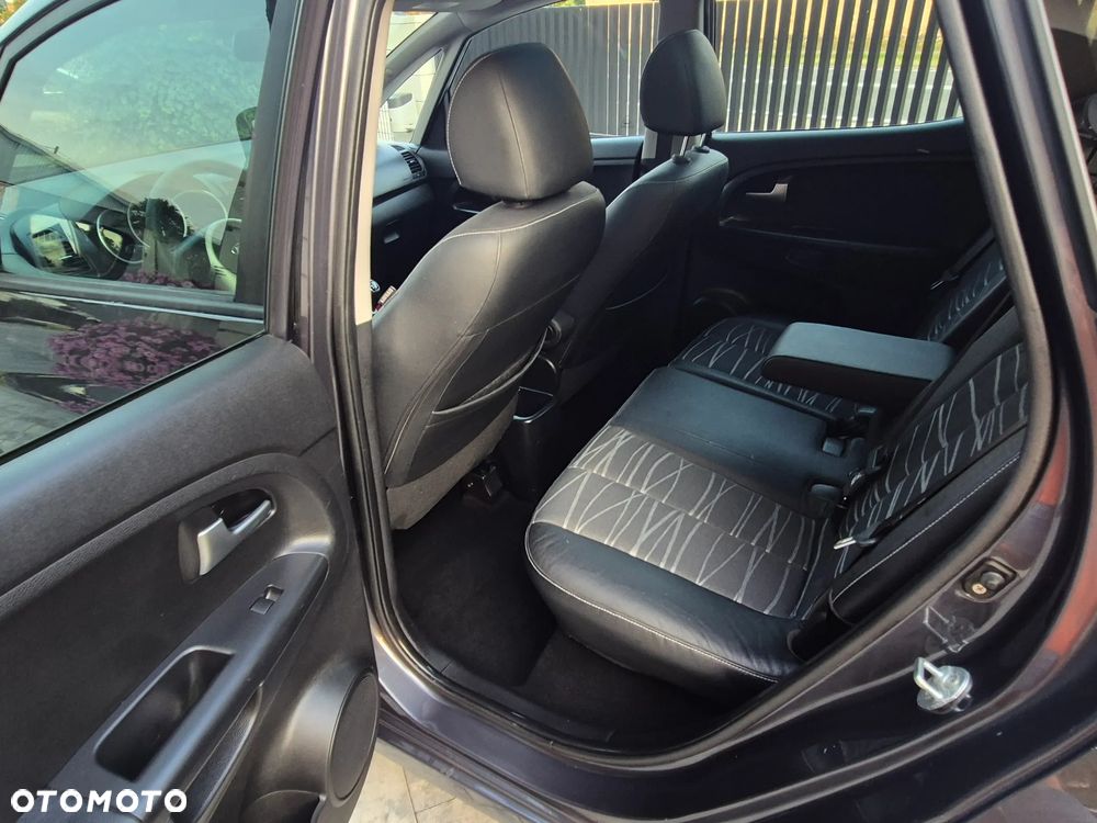 Kia Venga 1.4 M - 20