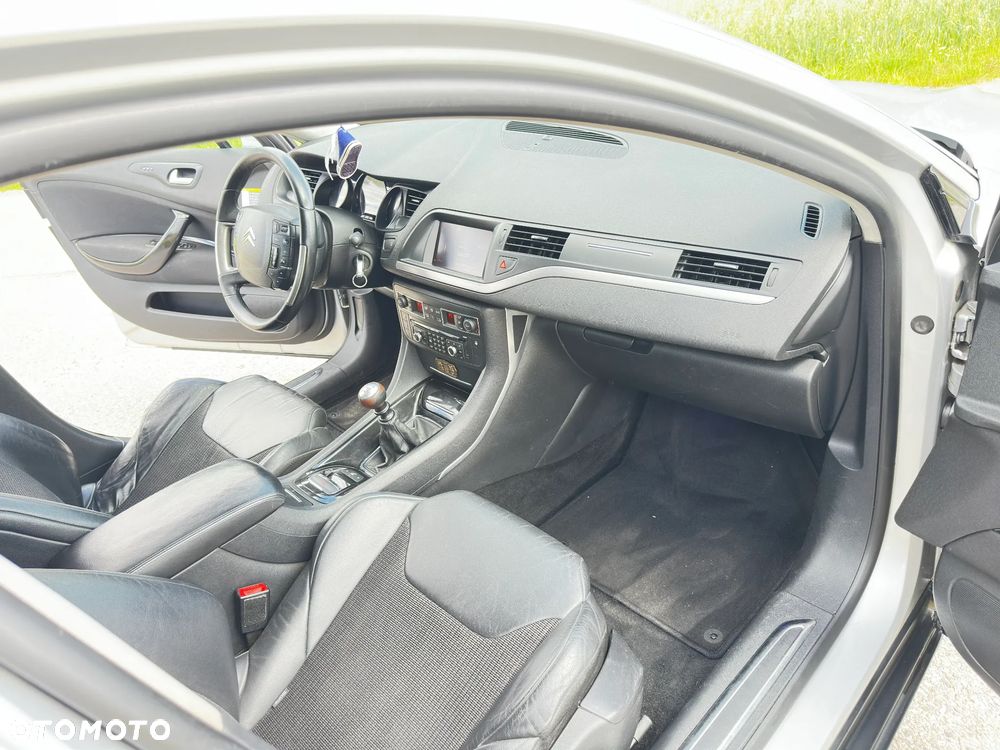 Citroën C5 2.0 HDi Exclusive - 24