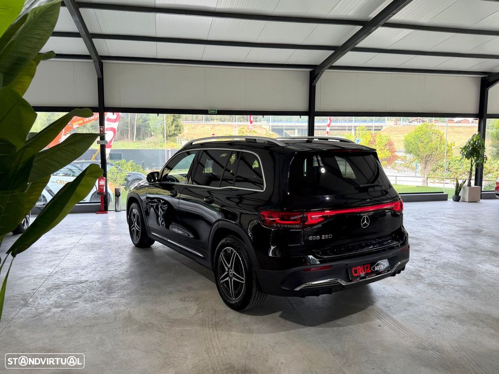 Mercedes-Benz EQB 250 AMG Line - 18