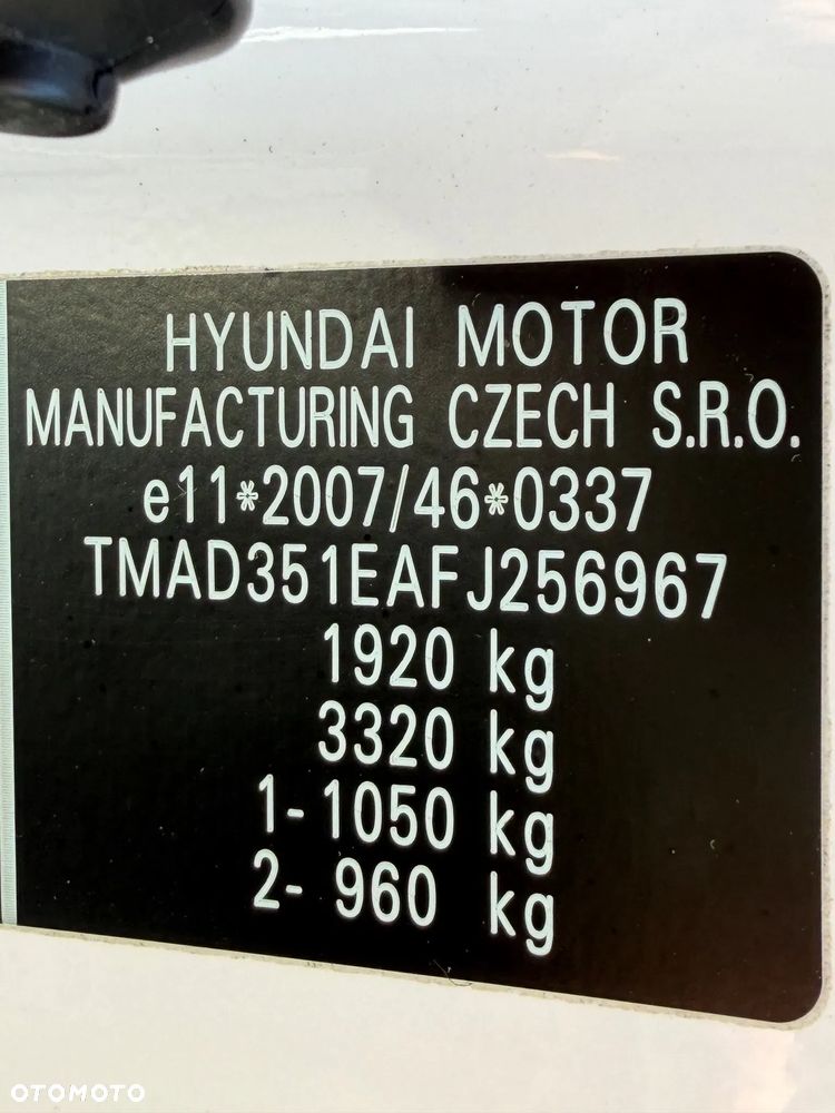 Hyundai i30 1.6 GDI Turbo Luxury - 32