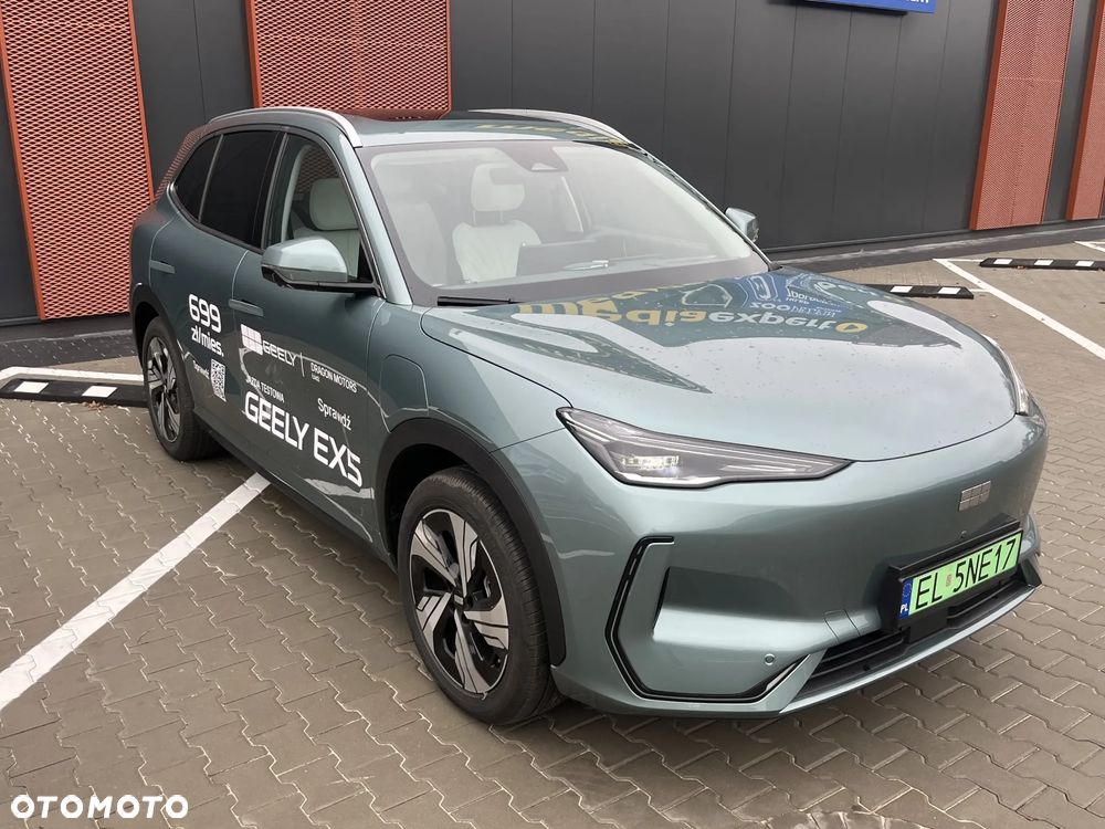 Geely EX5 - 10