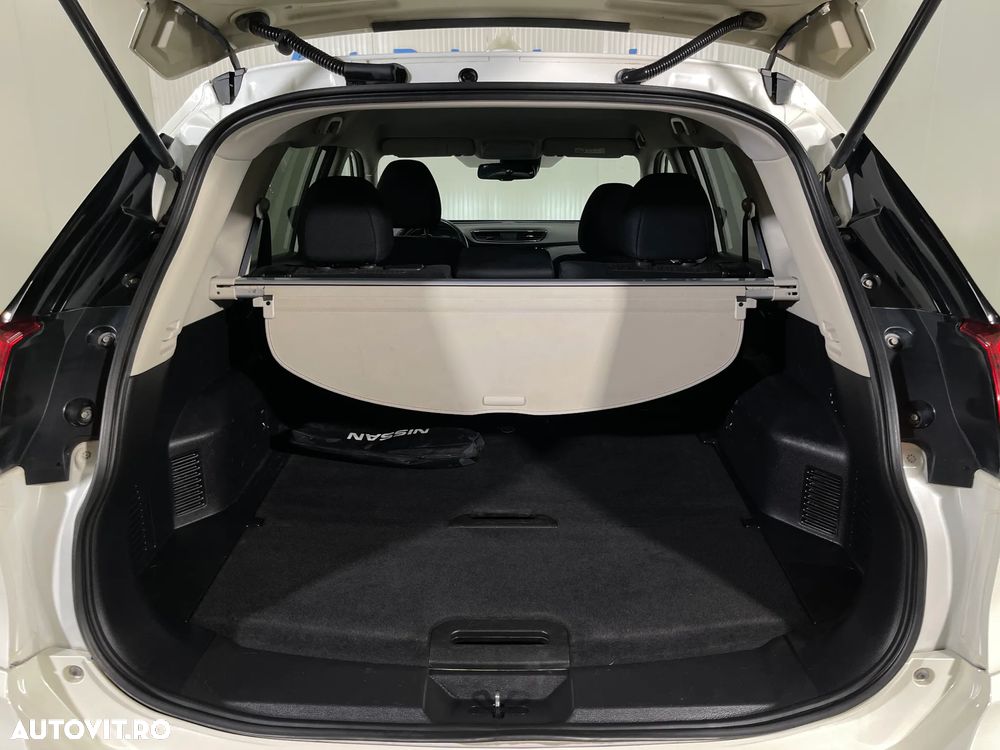 Nissan X-Trail 1.7 dCi ALL-MODE 4x4i Acenta - 13