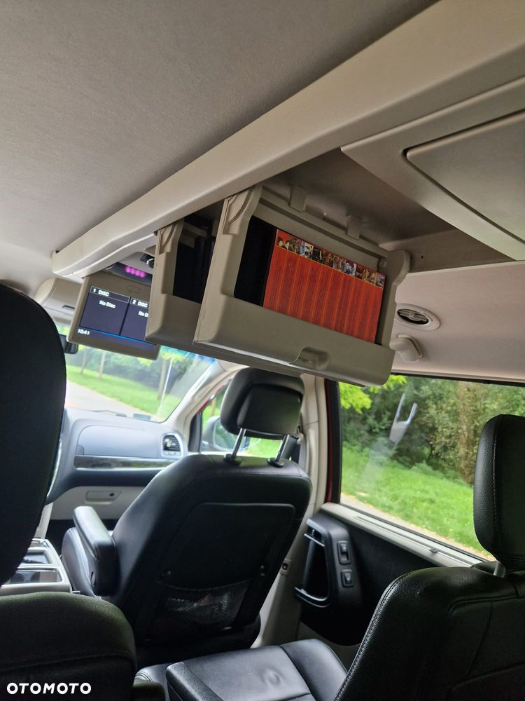 Chrysler Town & Country 3.6 Touring - 13