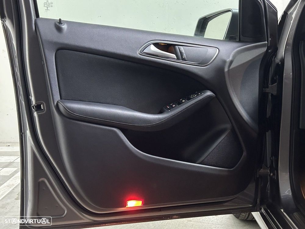 Mercedes-Benz B 180 CDI Urban - 35