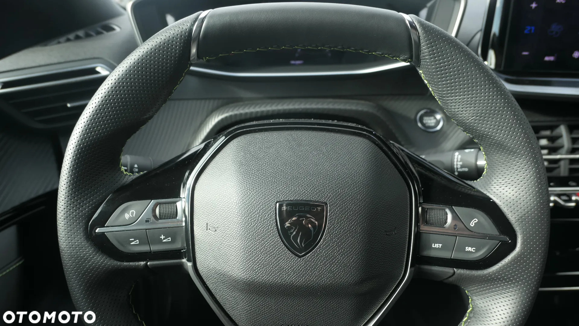 Peugeot 2008 - 9