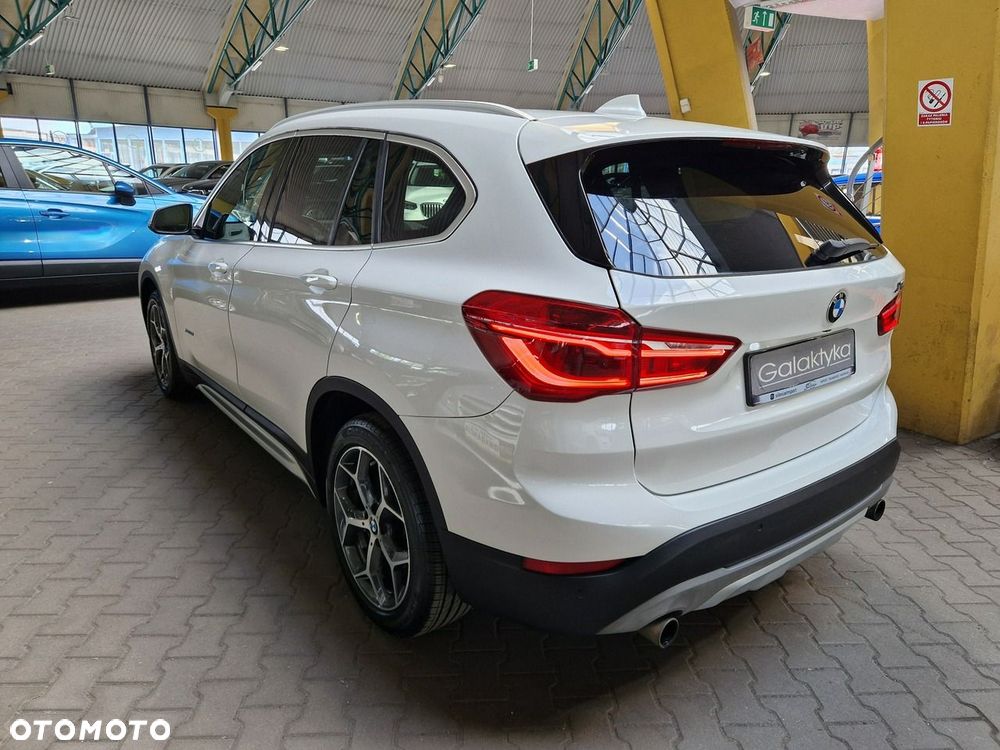 BMW X1 - 6