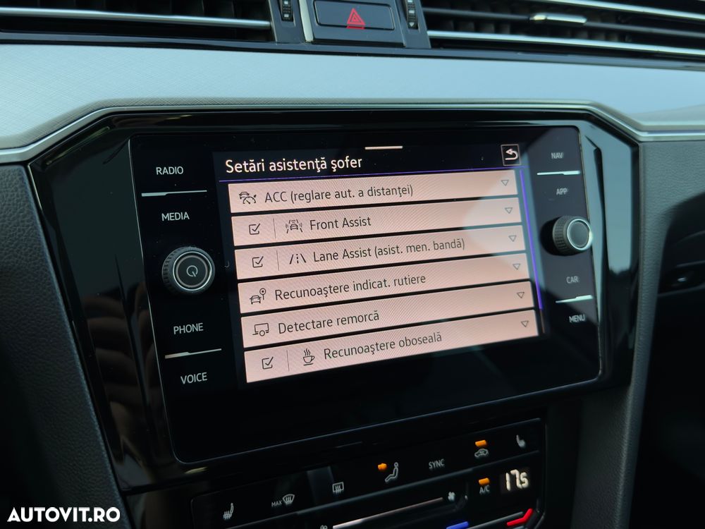Volkswagen Passat 2.0 TDI SCR DSG Business - 35
