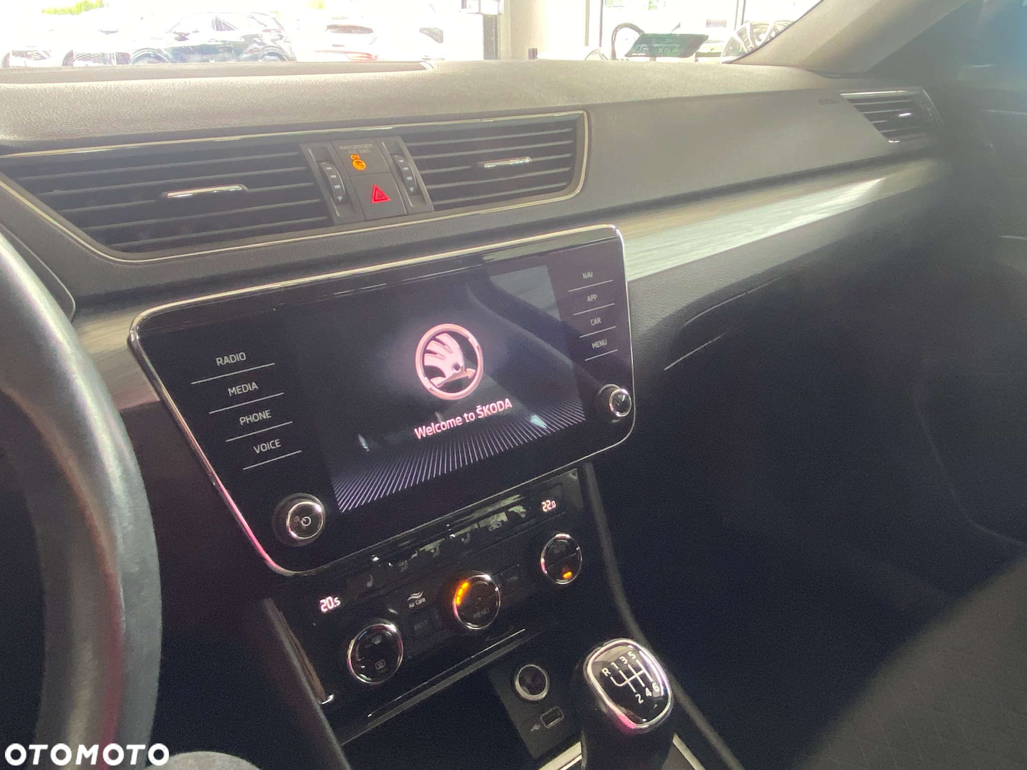 Skoda Superb 1.5 TSI ACT Ambition - 10