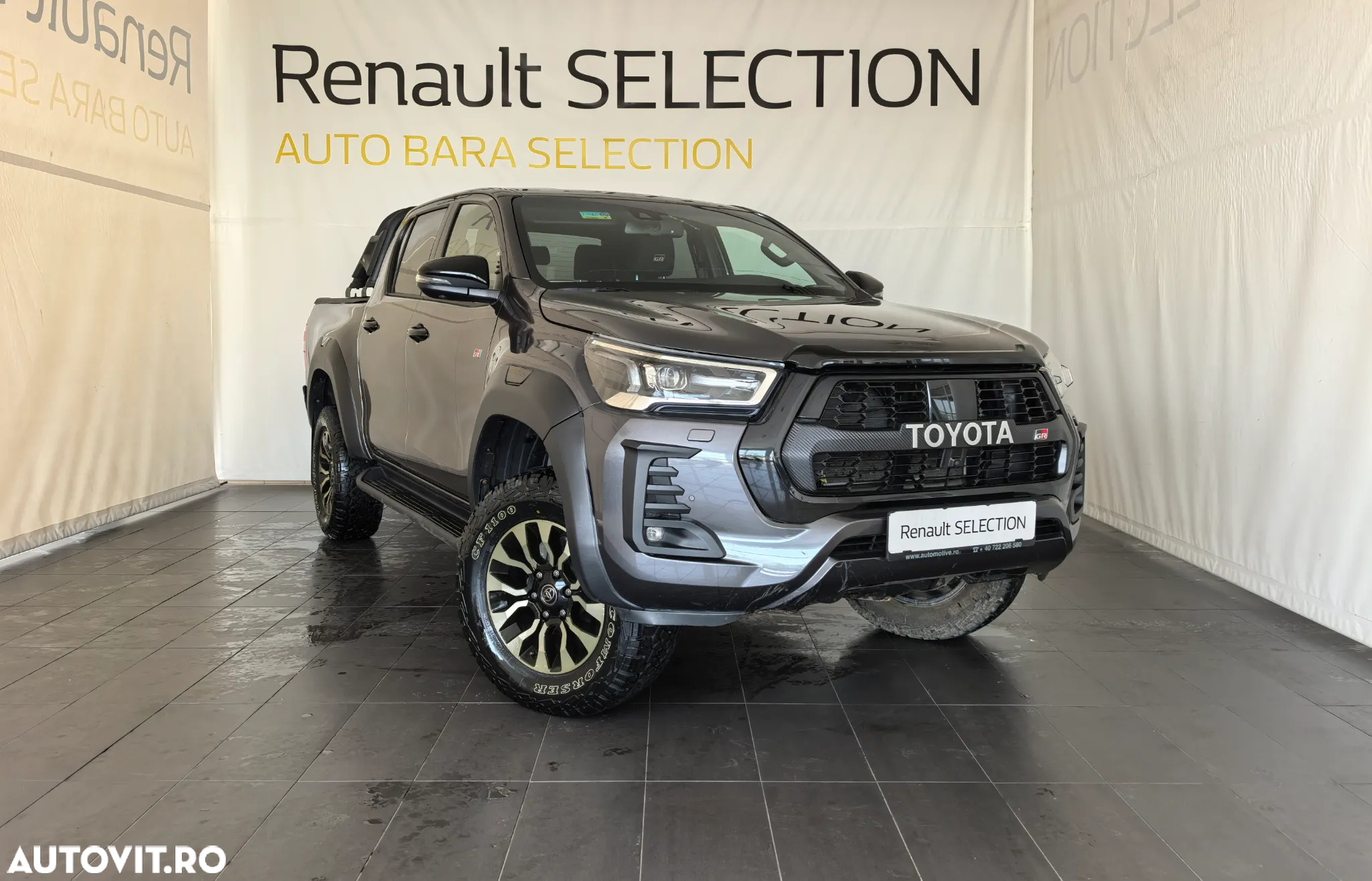 Toyota Hilux 2.8D 204CP 4x4 Double Cab AT GR Sport - 4