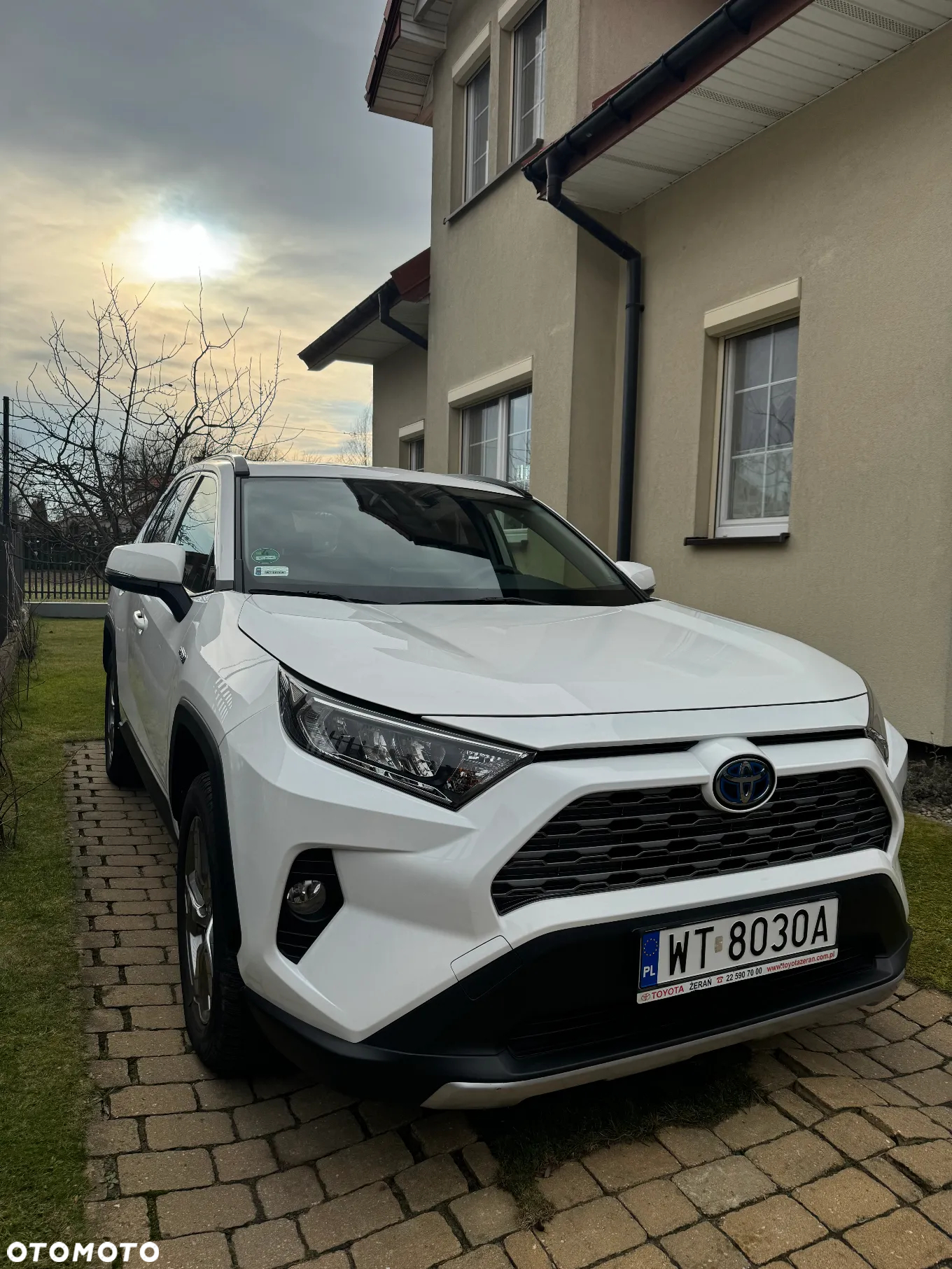 Toyota RAV4 2.5 Hybrid Comfort 4x2 - 2