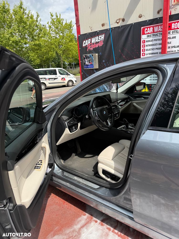 BMW Seria 5 520d xDrive AT - 20