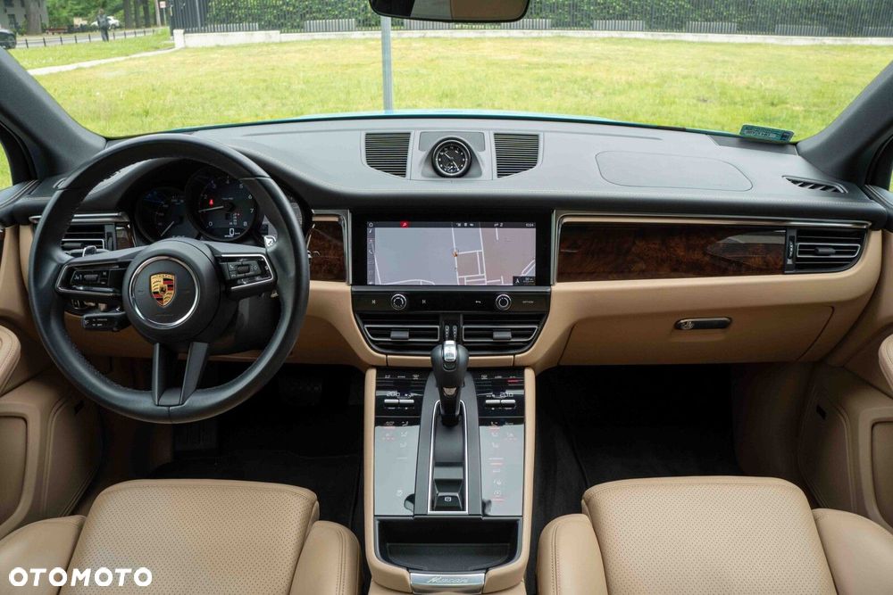 Porsche Macan Standard - 3