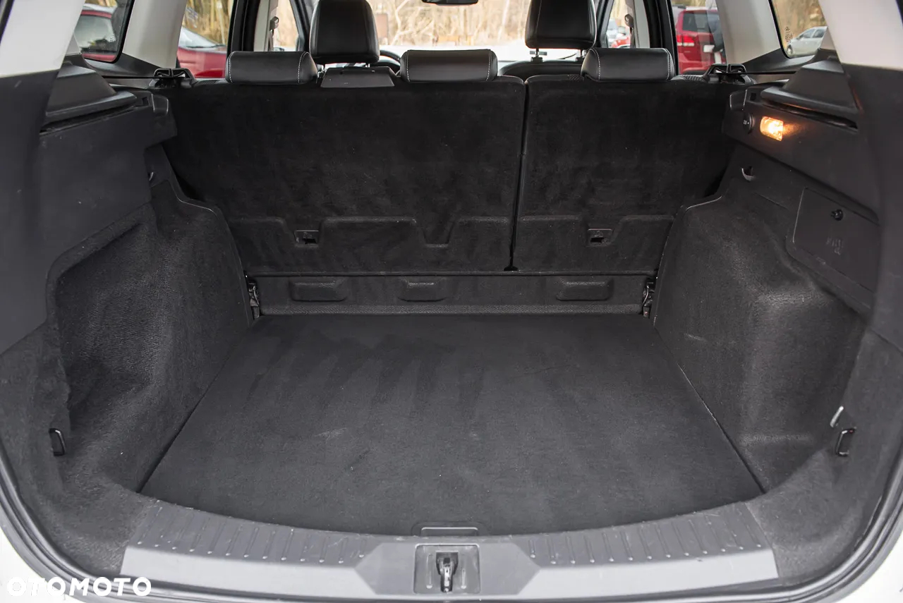 Ford Kuga 2.0 TDCi 4WD Titanium - 28
