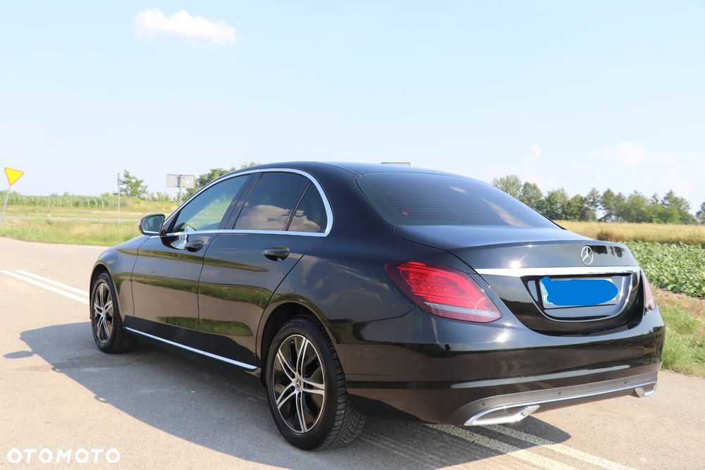 Mercedes-Benz Klasa C 160 Business Edition 9G-TRONIC - 24