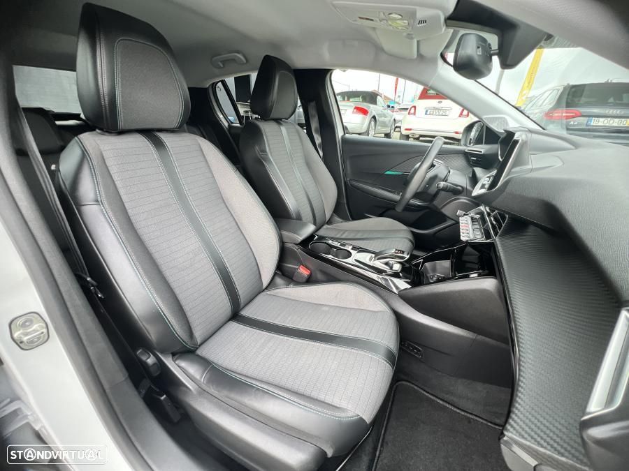Peugeot e-208 50 kWh Allure Pack - 24