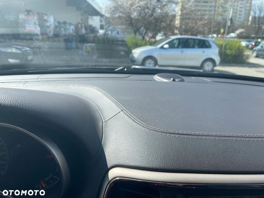 Jeep Grand Cherokee 3.0 CRD Overland Summit Platinum - 24