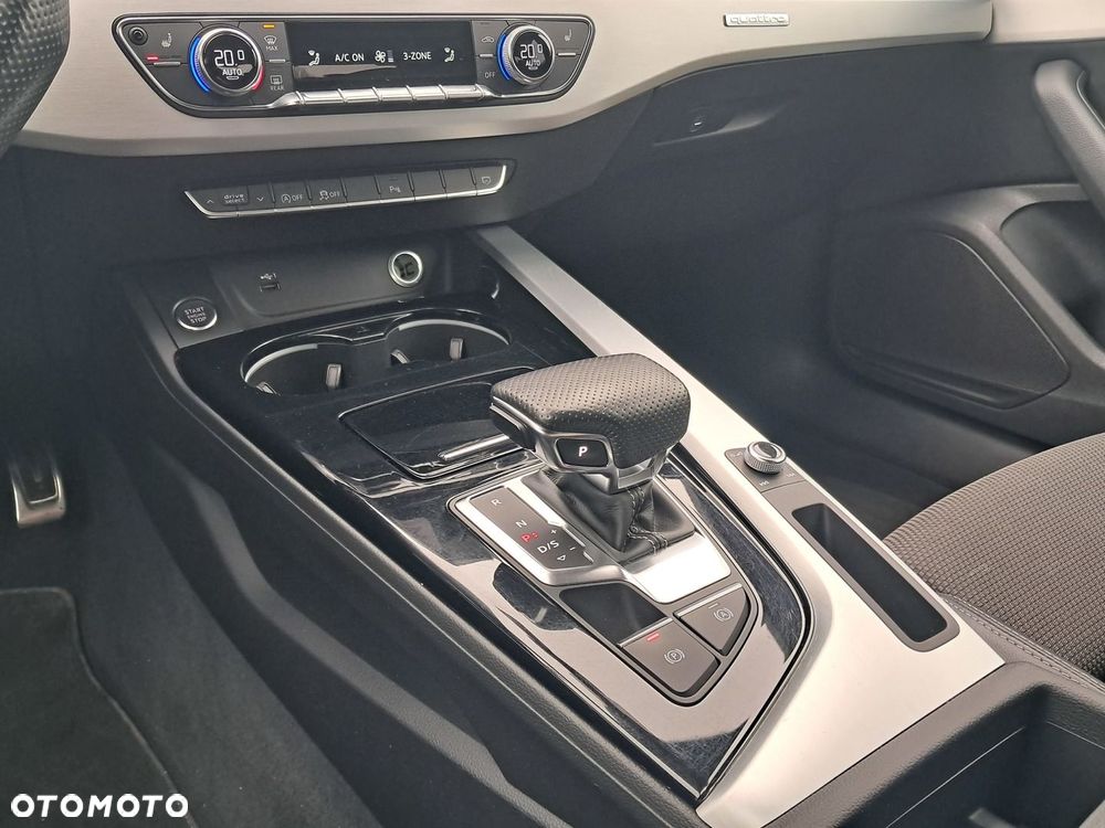 Audi A4 Limousine - 18