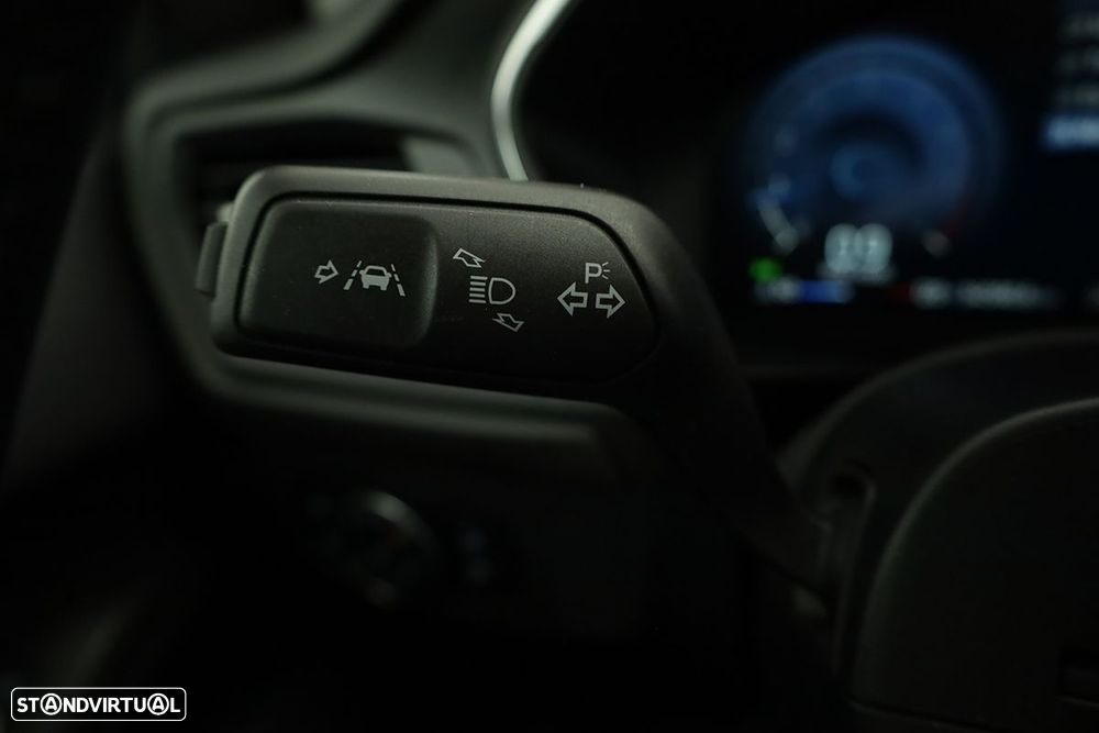 Ford Focus SW 1.0 EcoBoost MHEV Active X - 17