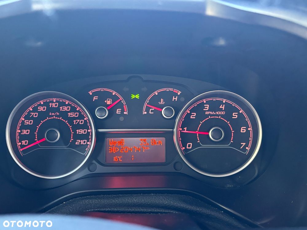 Fiat Doblo Dynamic - 11