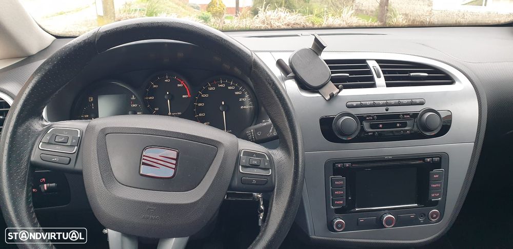 SEAT Leon 1.6 TDI Sport - 6