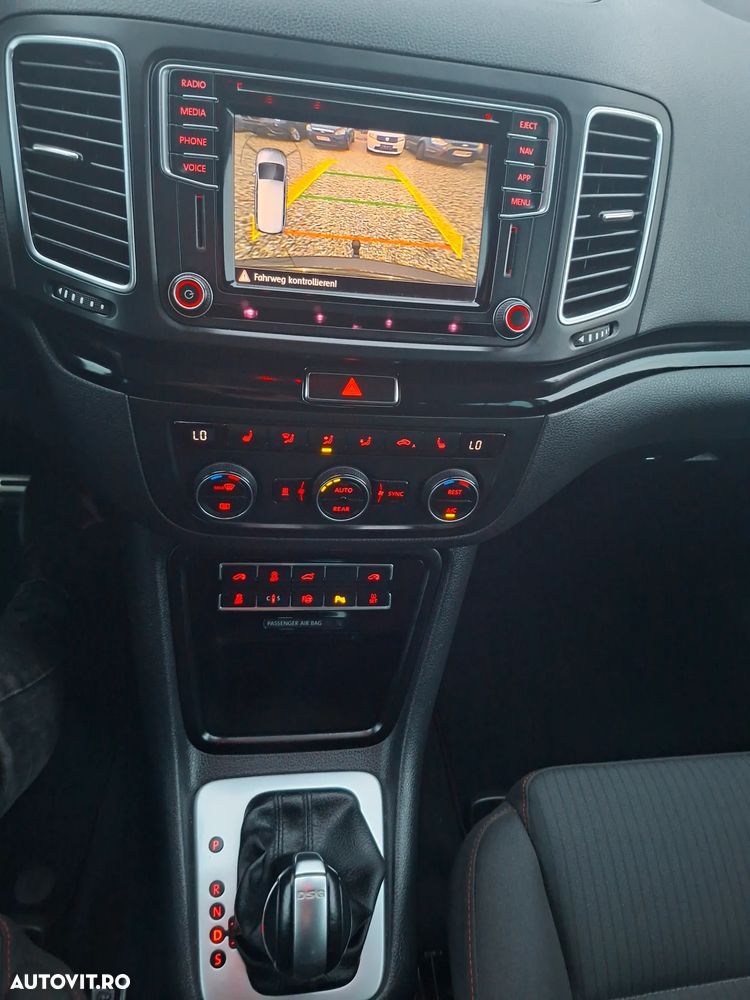 Volkswagen Sharan - 29