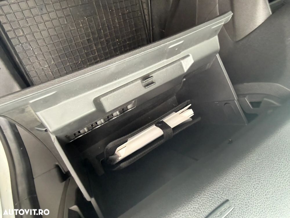 Ford Transit Courier 1.5 TDCi - 8