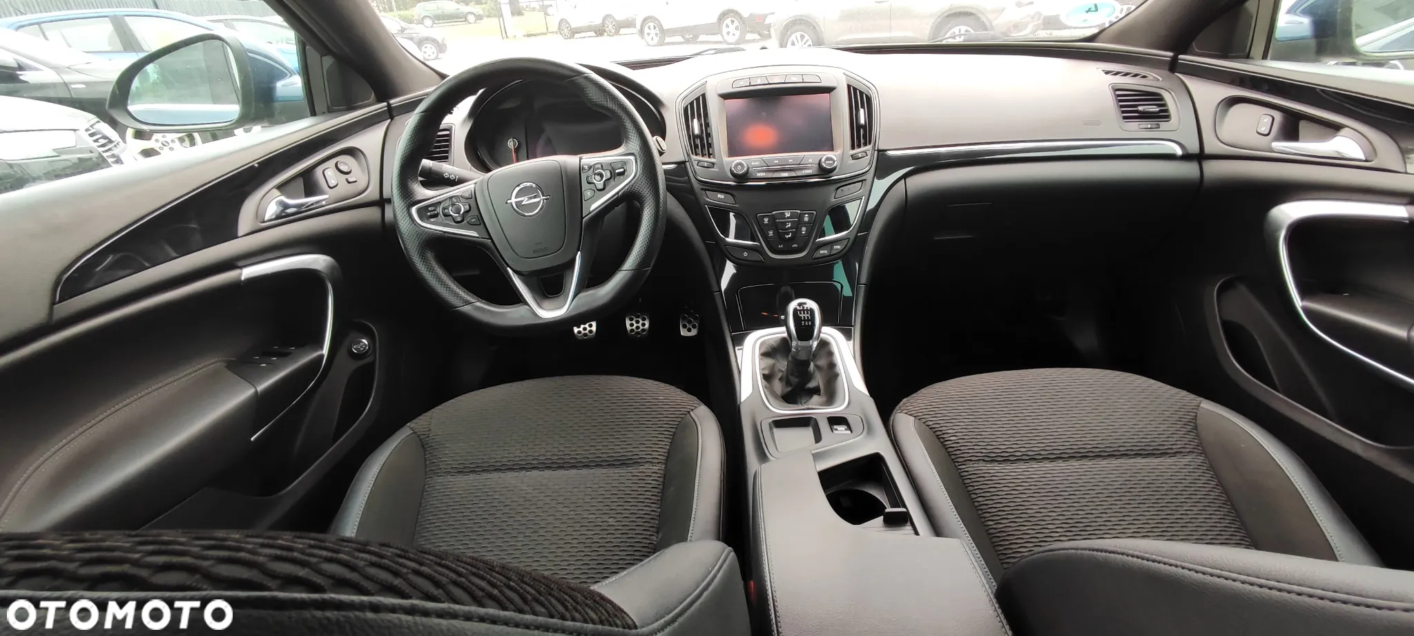 Opel Insignia - 31