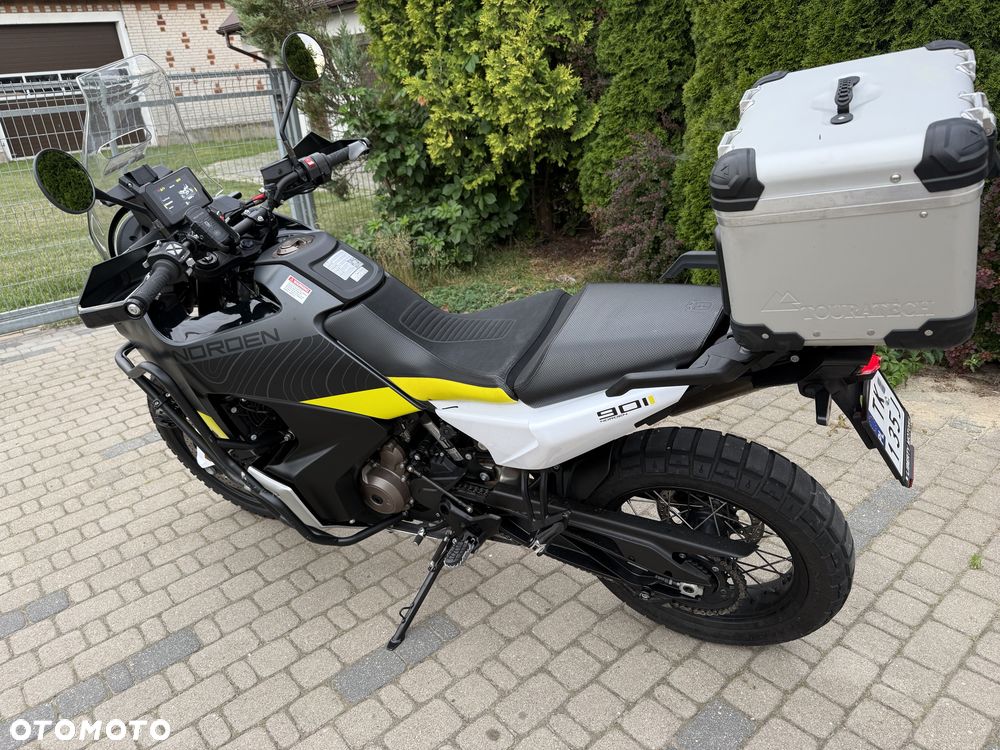 Husqvarna Norden - 8