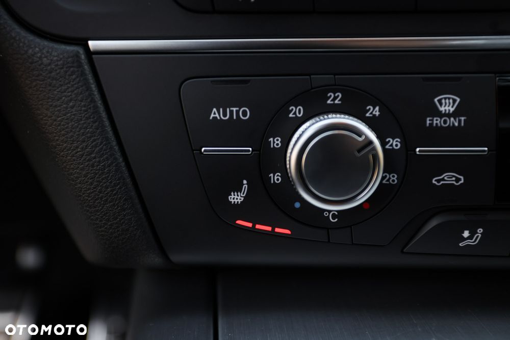 Audi A6 Avant 2.0 TDI Ultra DPF S tronic - 35