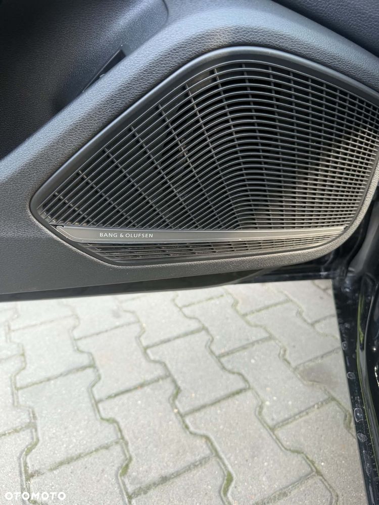 Audi A4 Limousine - 13