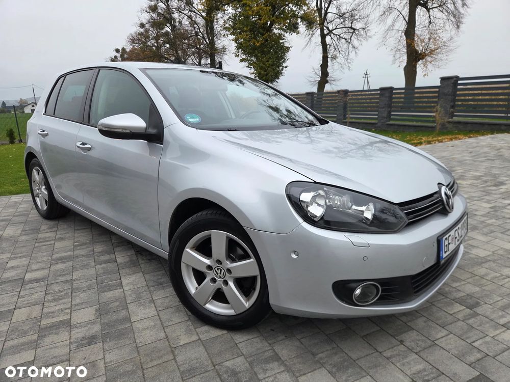 Volkswagen Golf 2010 photo 3