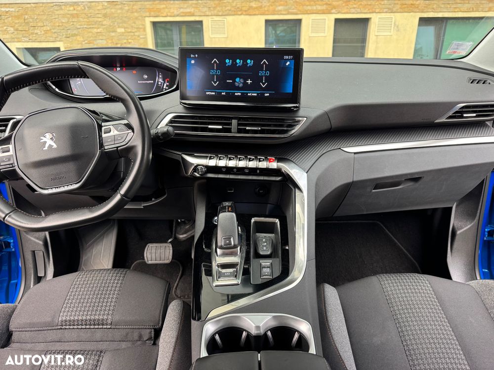 Peugeot 3008 PureTech 130 Stop & Start GPF EAT8 Allure - 5