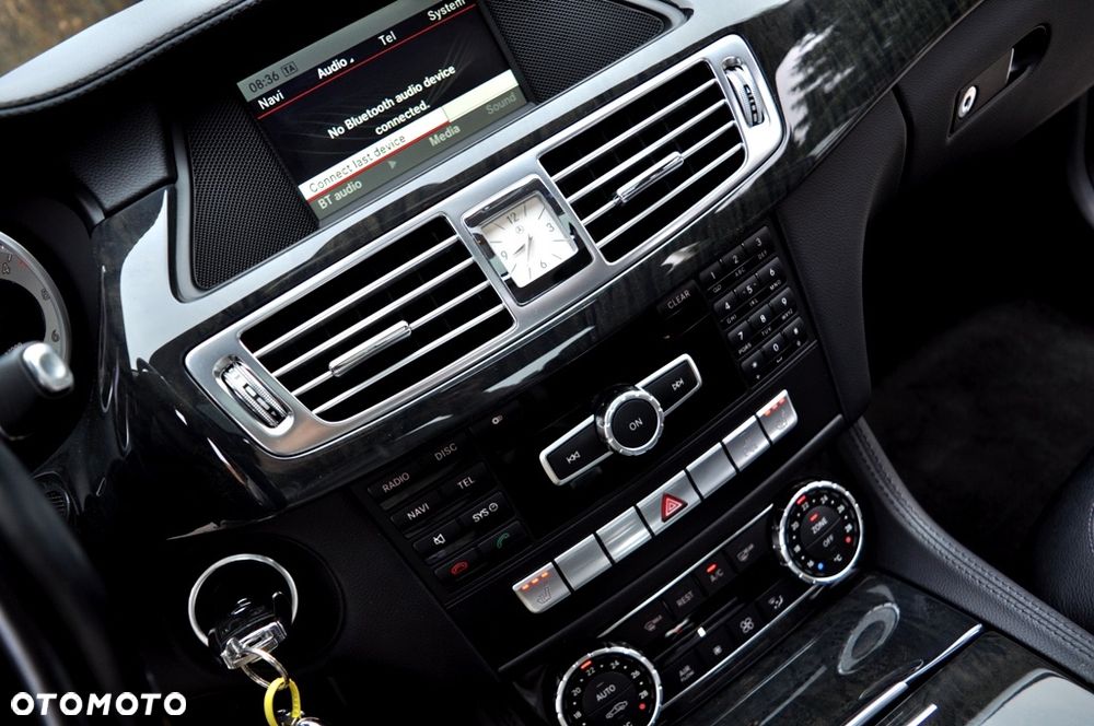 Mercedes-Benz CLS - 12