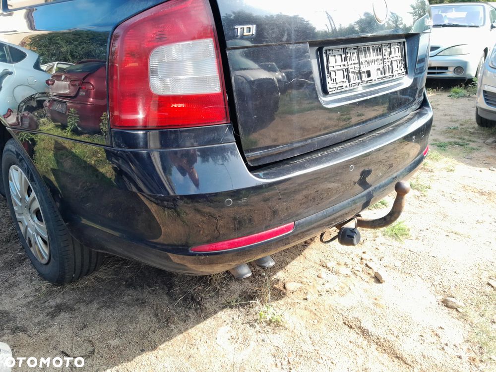Zderzak tylny kompletny SKODA Octavia II lift 08-13r. kombi 9910 PDC - 5