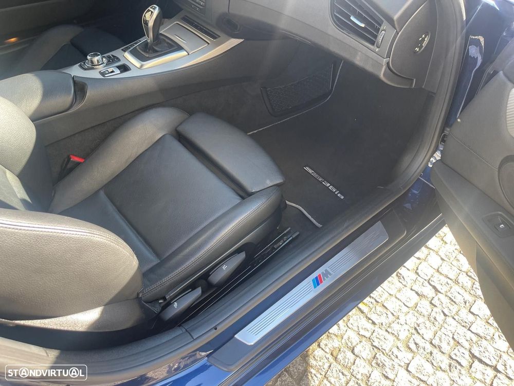 BMW Z4 35 is Auto - 23