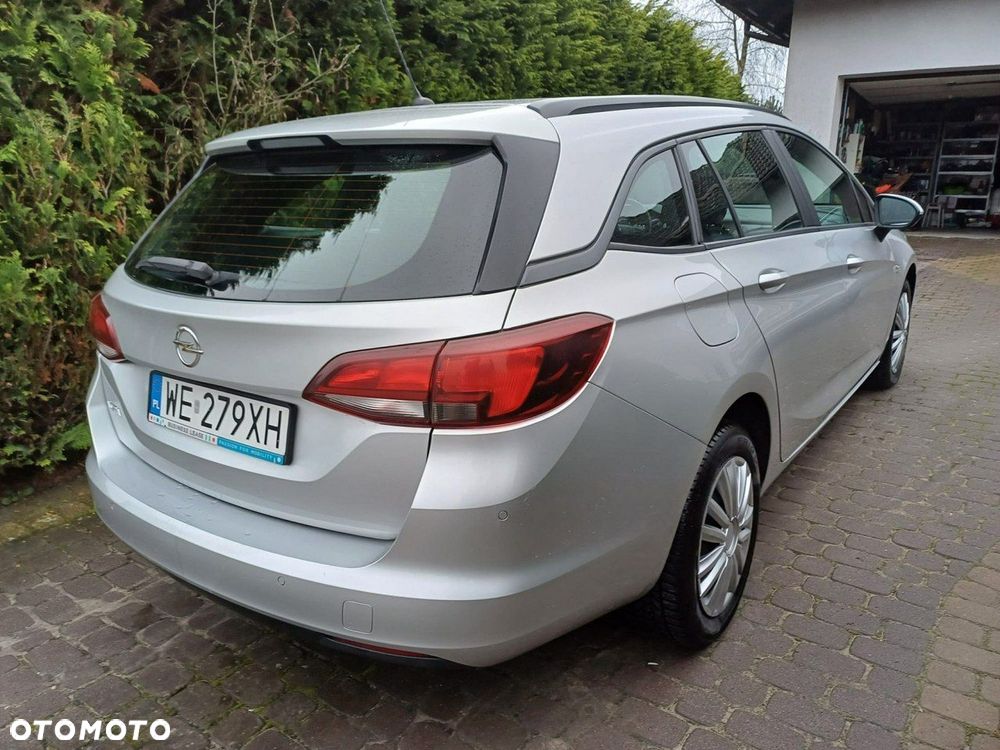 Opel Astra - 6