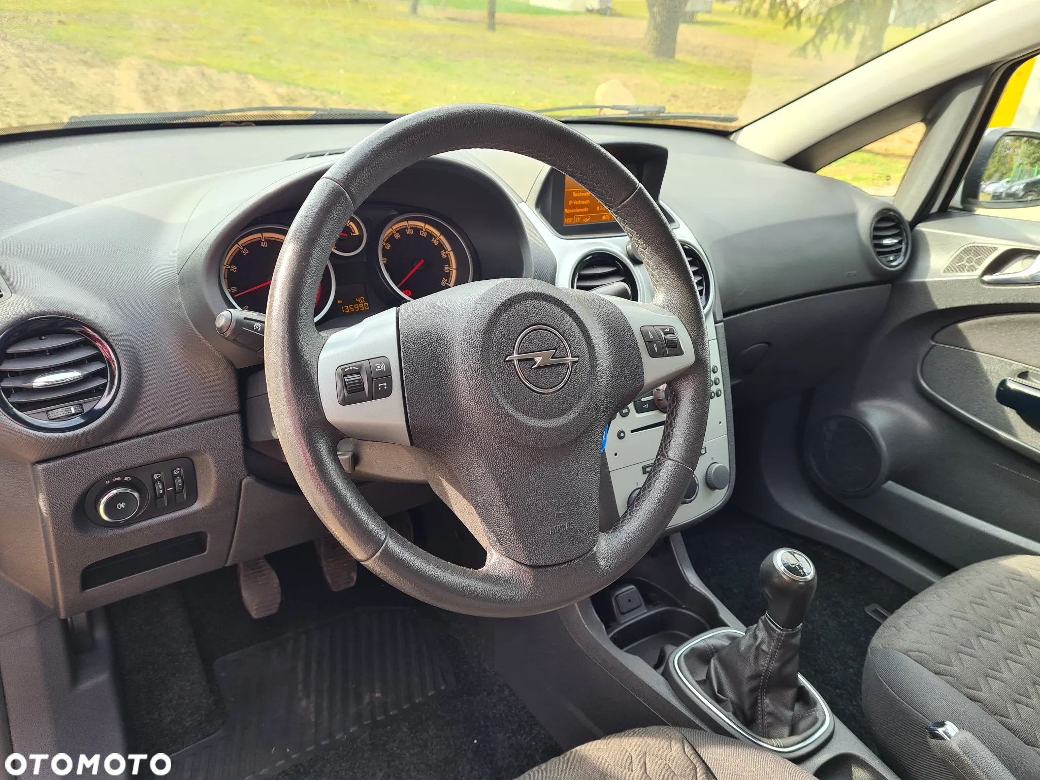 Opel Corsa 1.4 16V Edition - 3