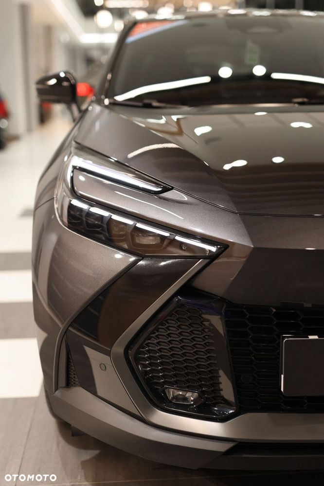Toyota C-HR - 11