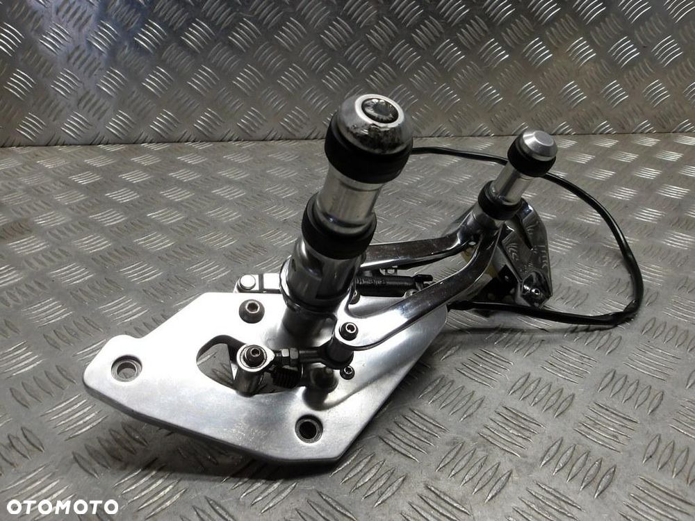 Set prawy podnóżek dźwignia pompa hamulca KAWASAKI VN 900 VULCAN CUSTOM 07-24r - 13